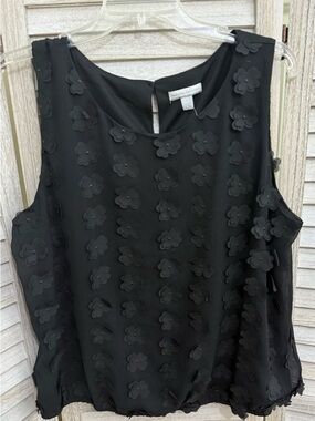New York & Company Black Sleeveless Floral Appliqué Camisole